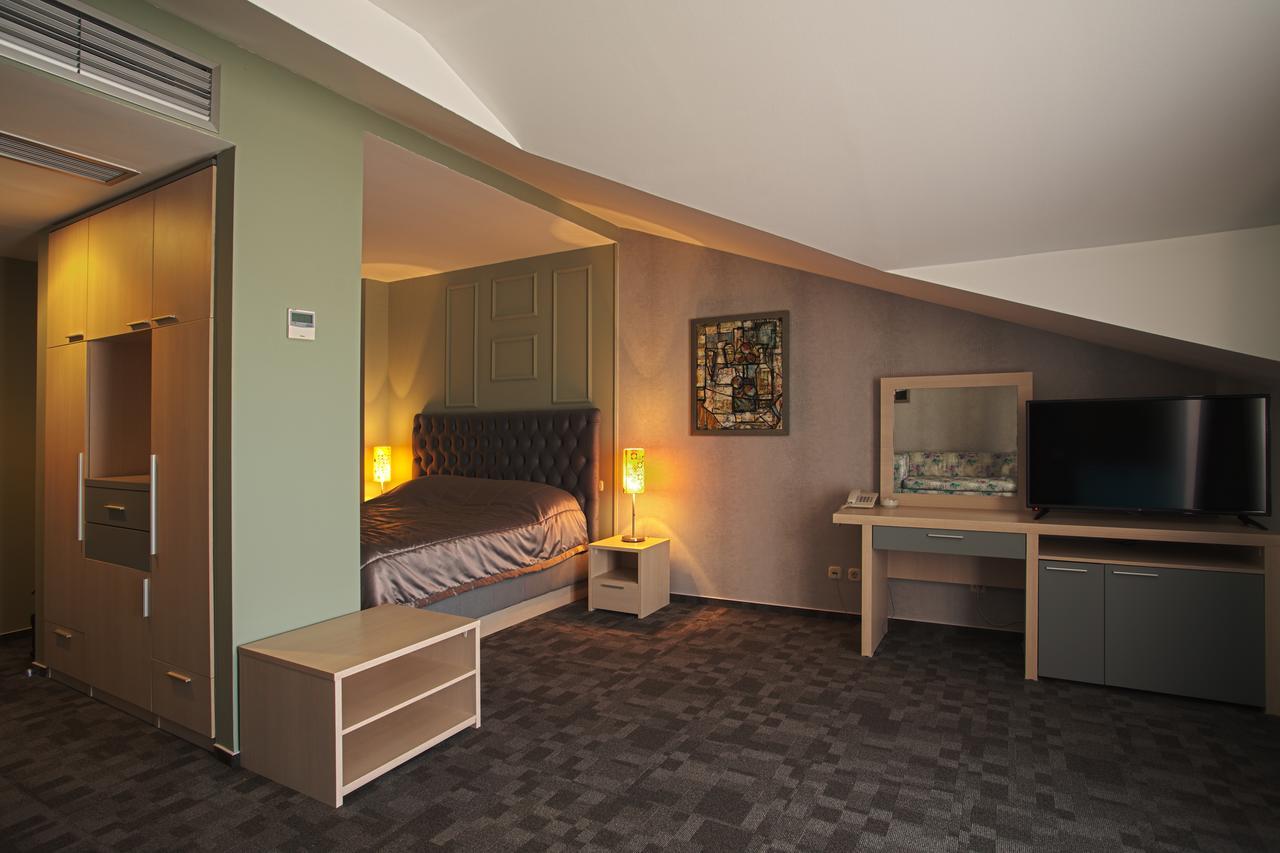 Romantique Veles Hotel Exteriér fotografie