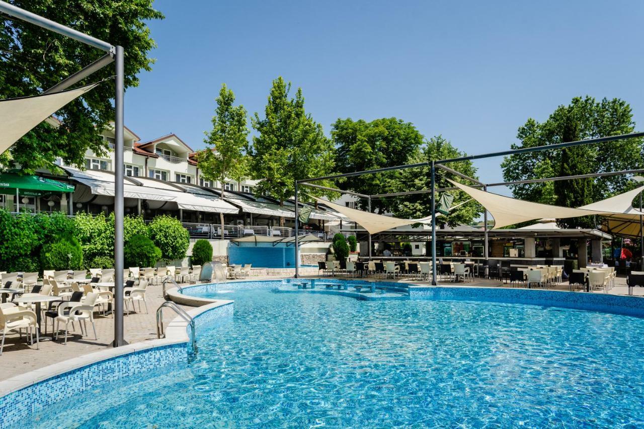 Romantique Veles Hotel Exteriér fotografie